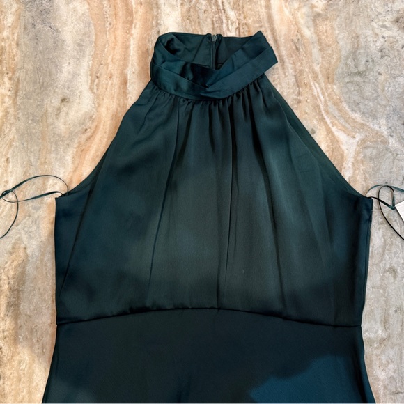 NWT Women’s JUST TAYLOR emerald green satin feel halter midi dress- Size 14 - Picture 7 of 10
